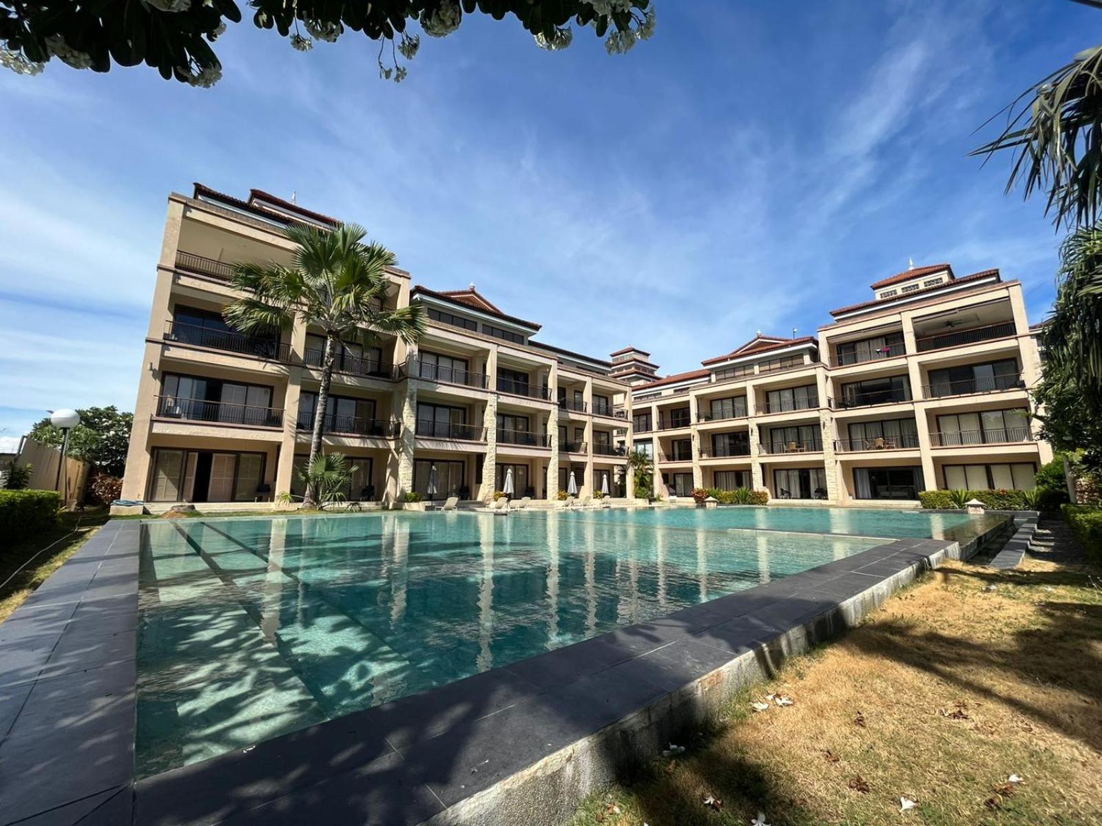 Coralpoint Gardens Suites & Residences Lapu-Lapu City Exterior photo