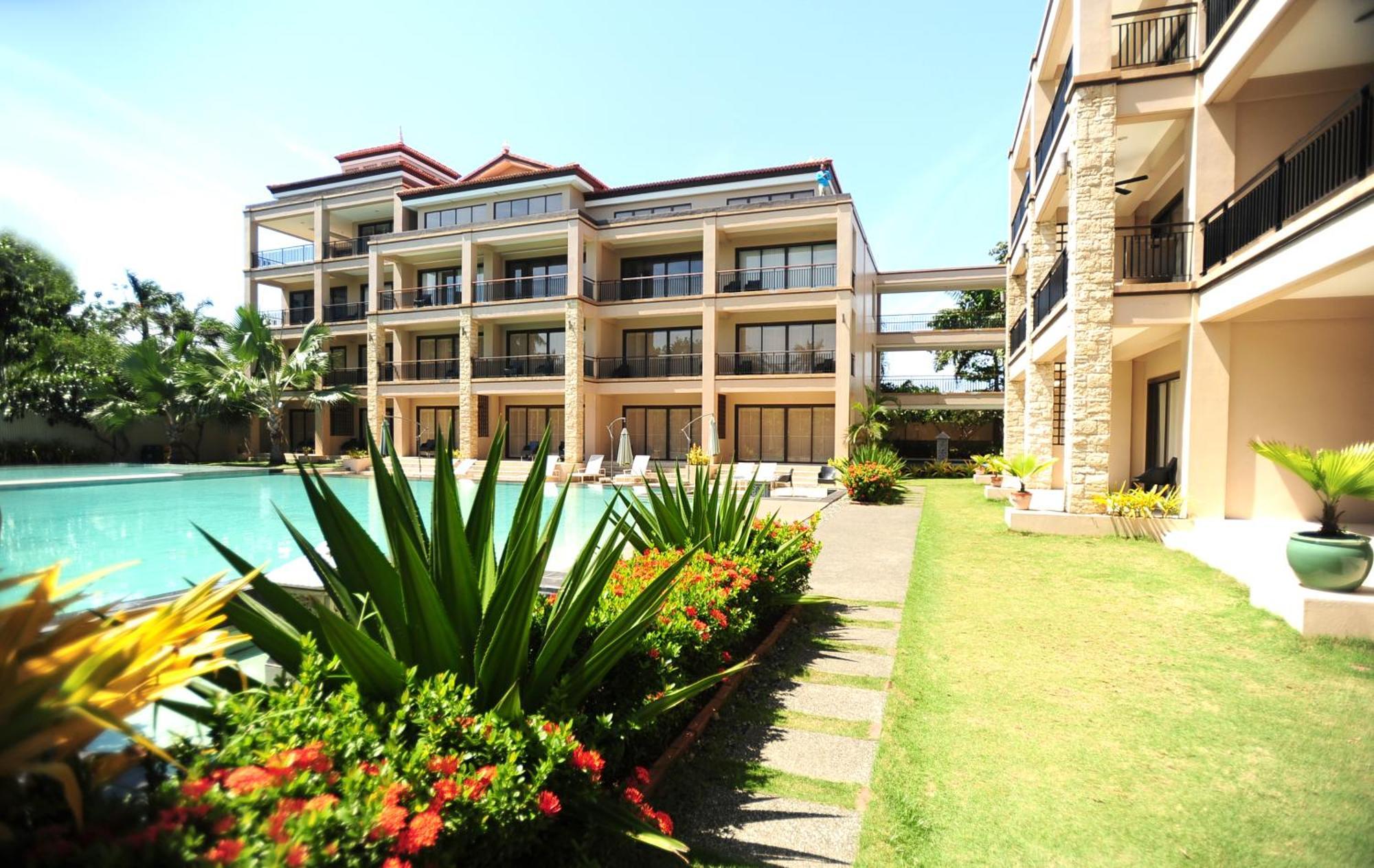 Coralpoint Gardens Suites & Residences Lapu-Lapu City Exterior photo